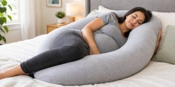Best pregnancy pillows for back and hip pain